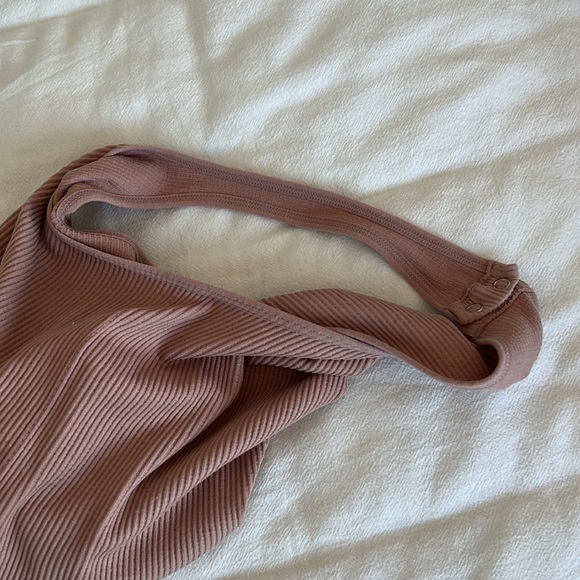 Ribbed Bodysuit - Picture 7 of 7